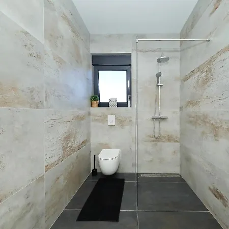 Good Vibes With Heated Pool Villa Vrsi