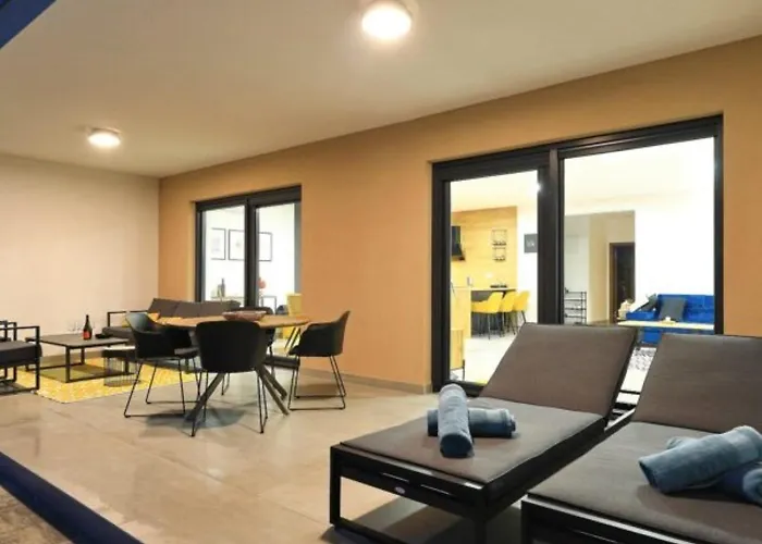 Villa Good Vibes With Heated Pool Vrsi